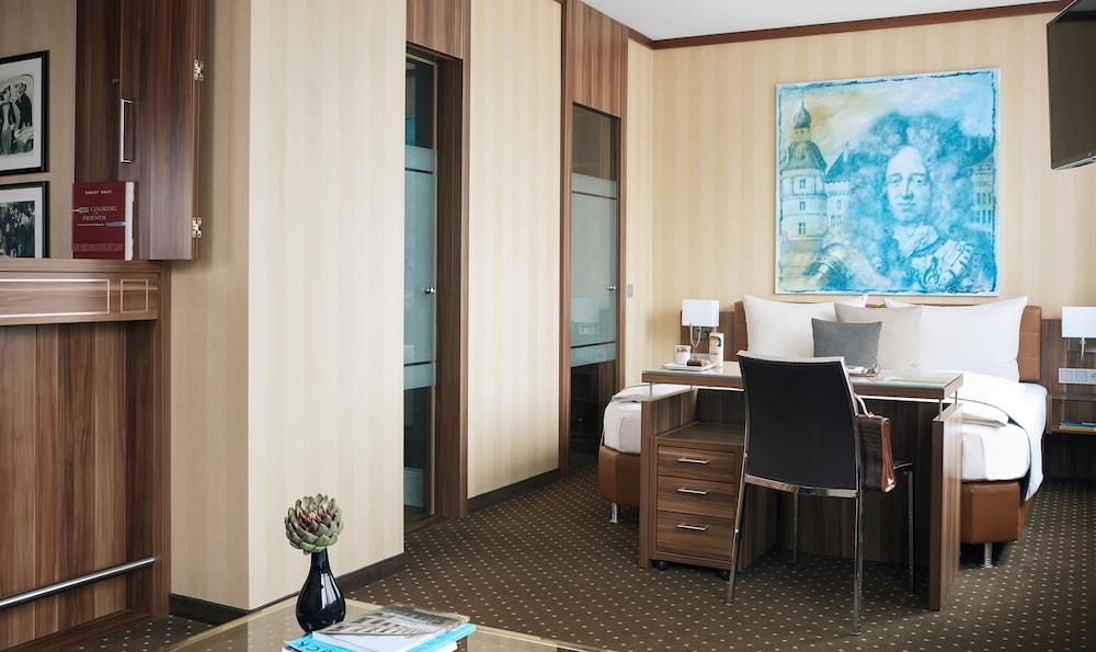 Living Hotel Duesseldorf Εξωτερικό φωτογραφία