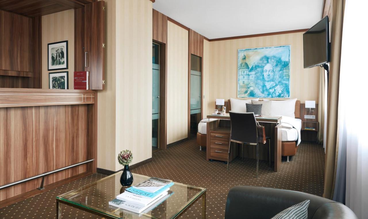 Living Hotel Duesseldorf Εξωτερικό φωτογραφία