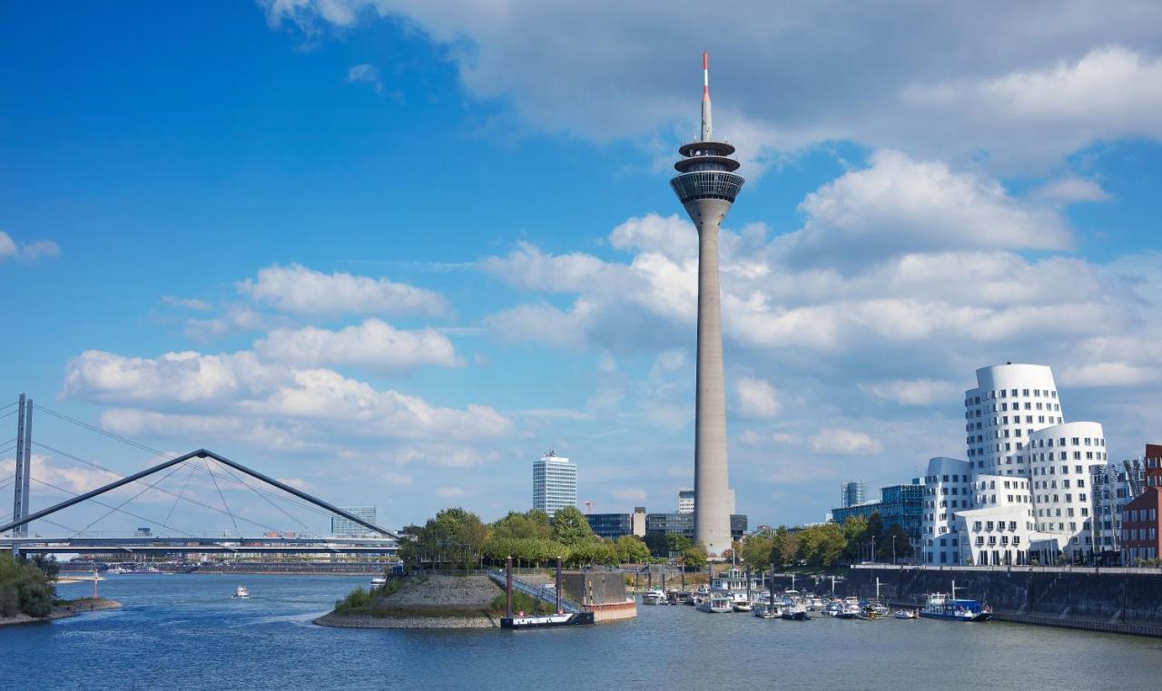 Living Hotel Duesseldorf Εξωτερικό φωτογραφία